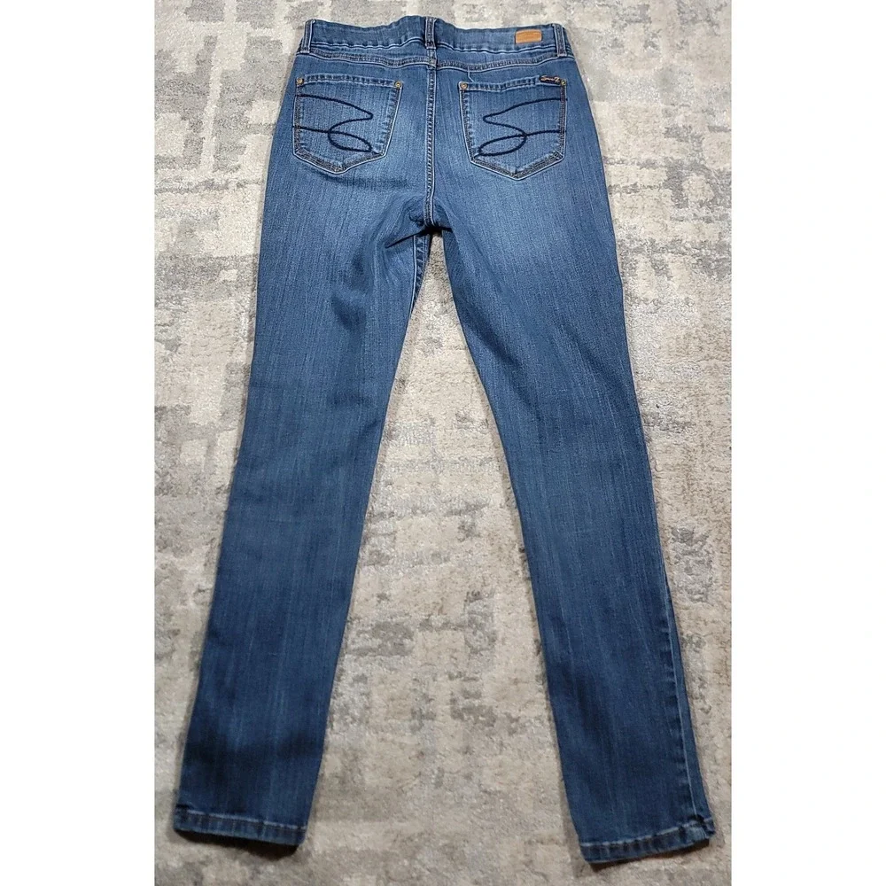 Seven7 Women's Tapered Leg Jeans Size 12 Blue Stretch‎ Denim Mid Rise Sz 32x29